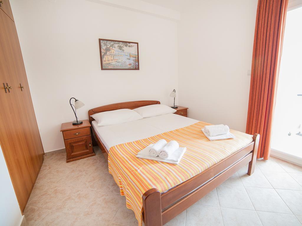 Apartments Ivan Petrovac Δωμάτιο φωτογραφία