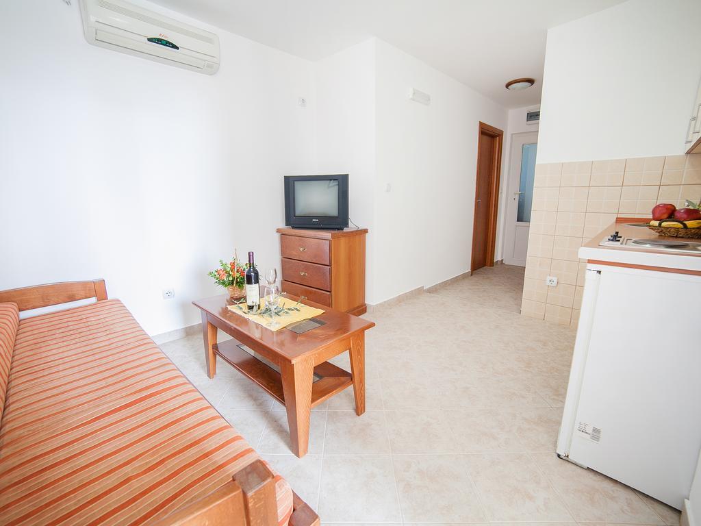 Apartments Ivan Petrovac Δωμάτιο φωτογραφία